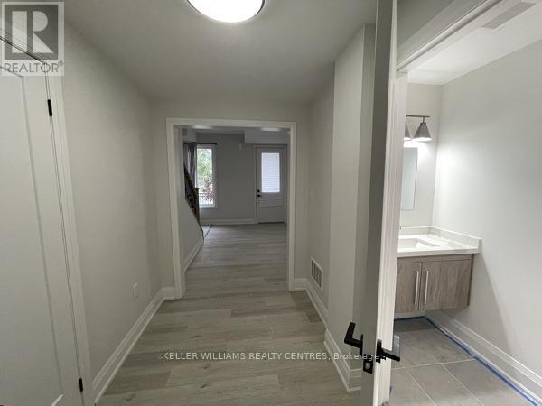 Building Photo - 442 Veterans Dr