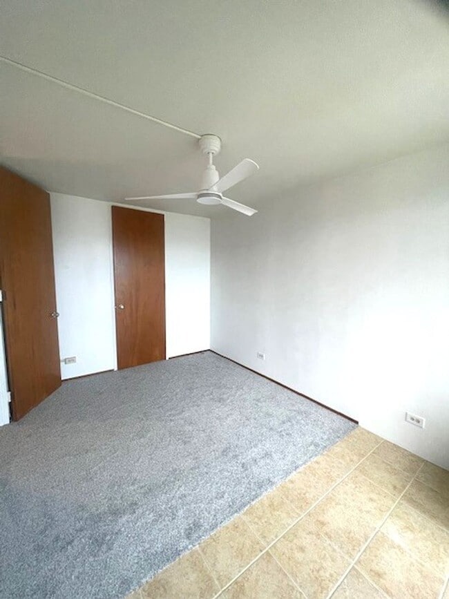 Foto del edificio - Beautiful 1 Bedroom / 1 Bath at Queen Emma Gardens