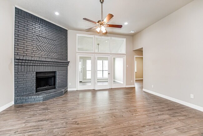 Building Photo - 7410 Aberdeen Dr