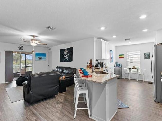 Foto del edificio - 5318 Imagination Dr