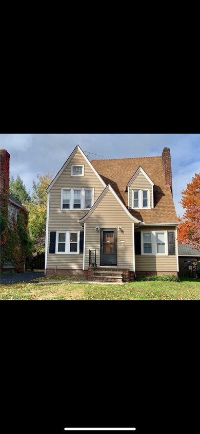 Primary Photo - 1052 Oxford Rd