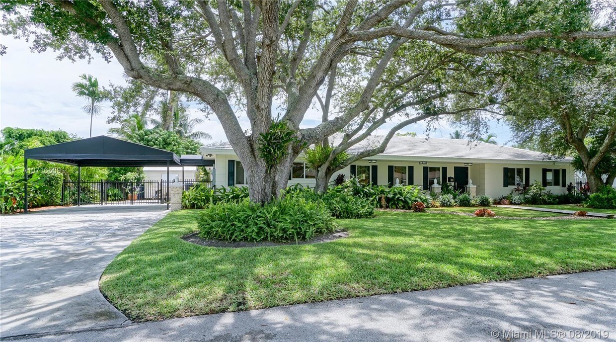 Primary Photo - 14321 SW 78th Ct
