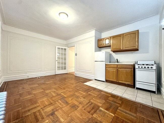 Foto del edificio - 15 Magaw Pl