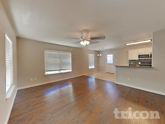 Foto del edificio - 112 Drover Ridge Rd