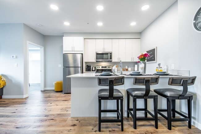 Building Photo - The Station - Building A