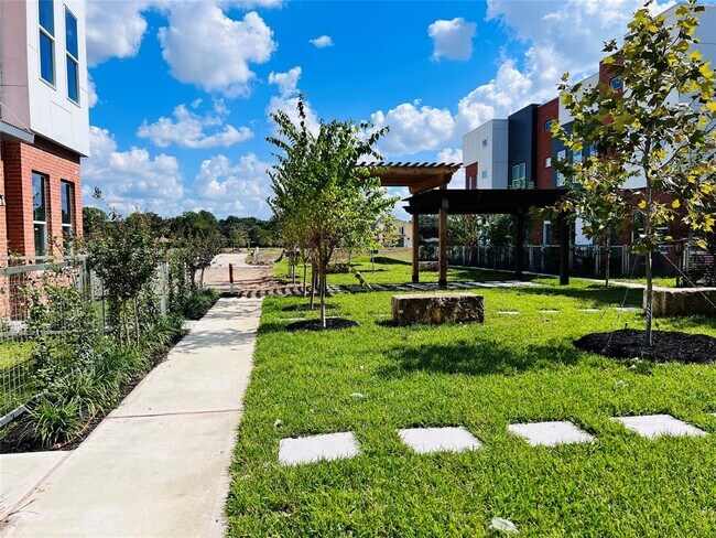 Building Photo - 3413 Amber Rose Ln