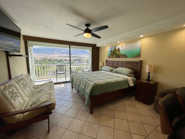 Building Photo - Lahaina Shores Furnished Studio Units Available Now!