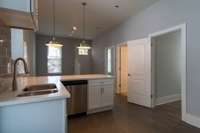 Foto del edificio - 2117 W 18th St