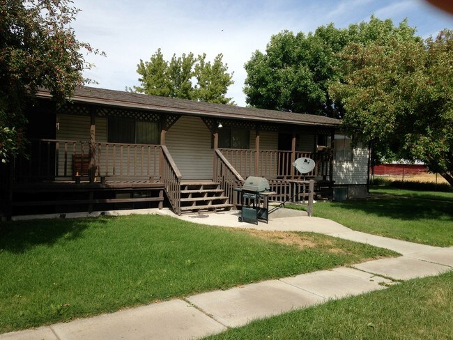 Foto del edificio - 440 W Chubbuck Rd