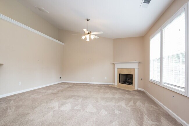 Foto del edificio - 3538 Rock Elm Ct