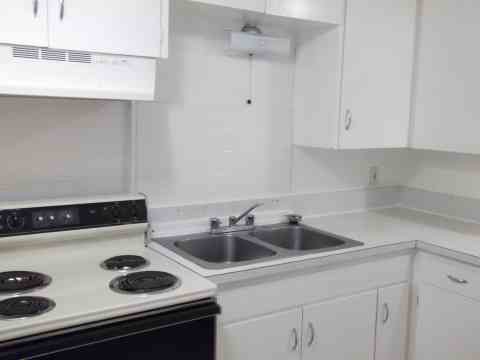 Building Photo - 2 bedroom in College Place WA 99324