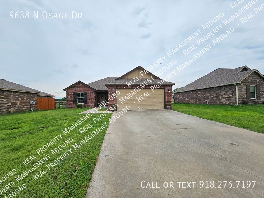 Primary Photo - 9638 N Osage Dr