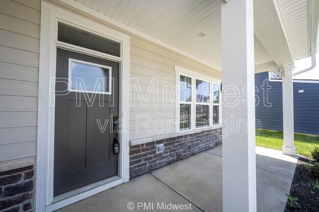 Foto del edificio - 581 Roosevelt St