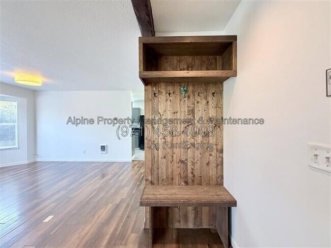 Foto del edificio - 5238 NE 14th Pl