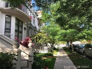 Building Photo - 1650 Galiano St