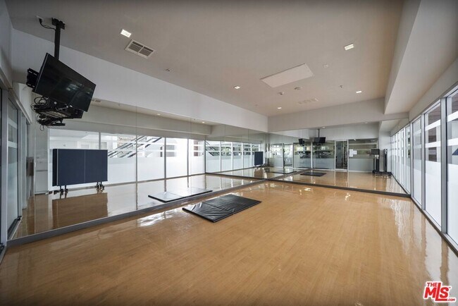 Foto del edificio - 1234 Wilshire Blvd