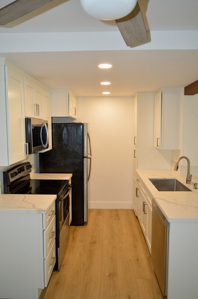 Foto del edificio - 3535 Banbury Dr