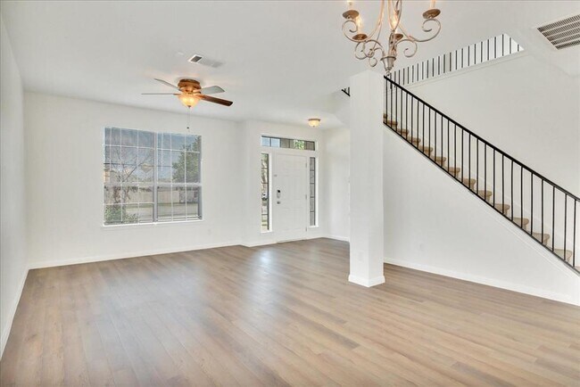 Foto del edificio - 1402 Grafton Ln