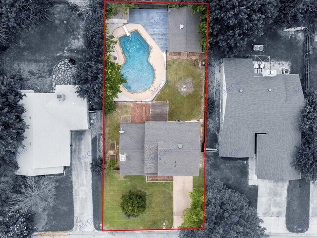 Foto del edificio - 4108 Periwinkle Dr
