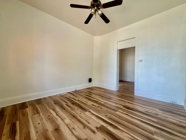 Building Photo - Available immediately. Charming 3 bedroom,...