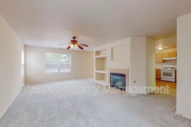 Foto del edificio - 6316 Dante Ln NW