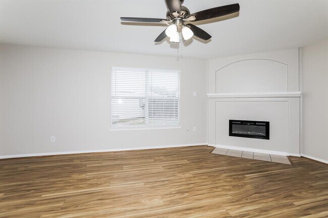 Building Photo - 21334 Bella Luna Ct