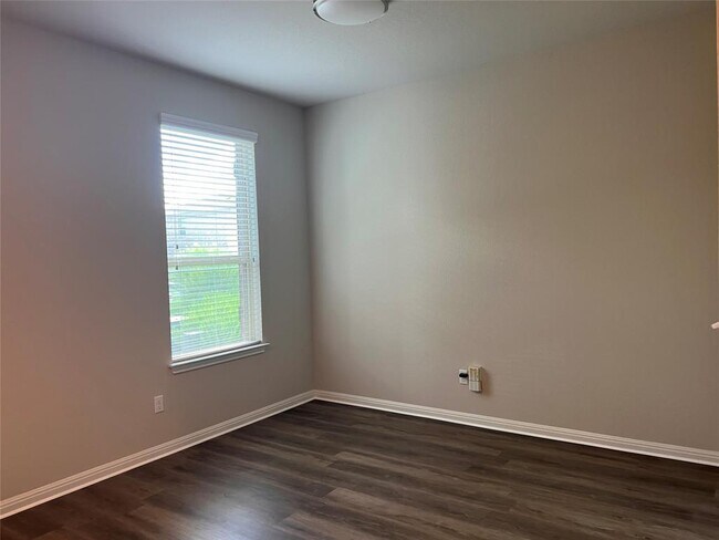 Foto del edificio - 1513 Carlene Pruett St