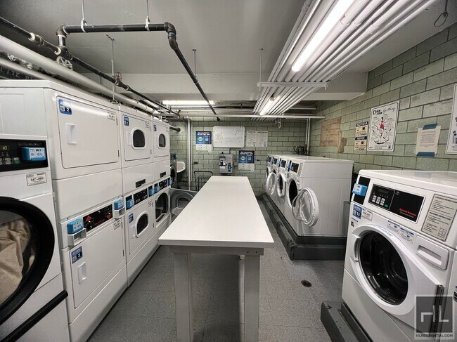 Building Photo - EAST 35 STREET