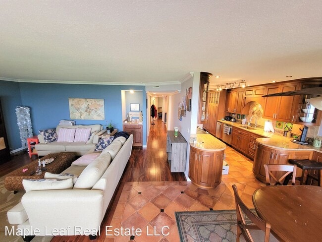 Building Photo - 2 br, 2 bath House - 28303 Sound View Dr. ...
