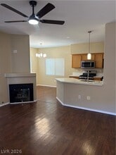 Building Photo - 1050 E Cactus Ave