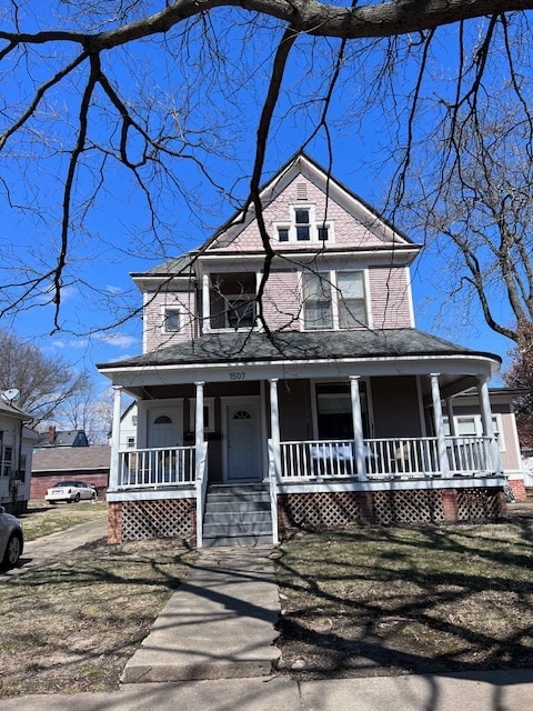 Building Photo - 1507 W Callender Ave