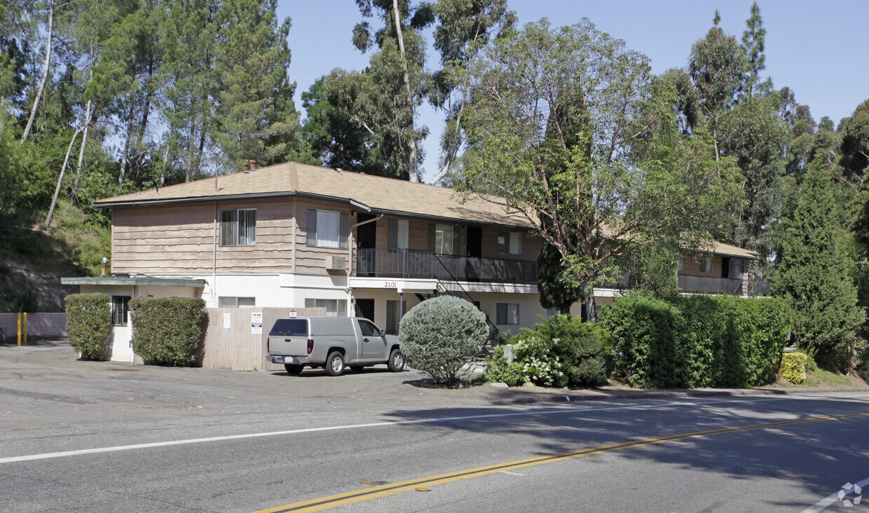 Alpine Hills Apartments Alpine, CA