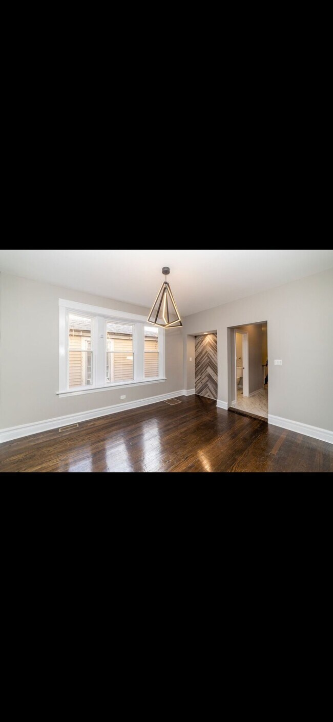 Foto del edificio - 7108 S Champlain Ave