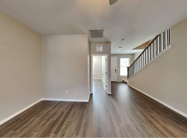 Foto del edificio - 179 Holly St