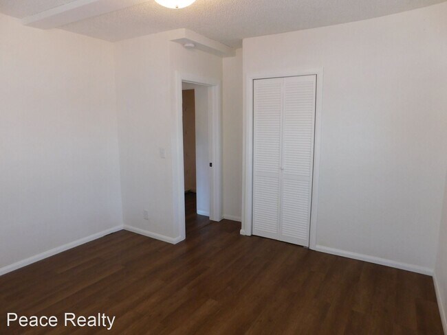 Building Photo - 2 br, 1 bath House - 333 Water Street
