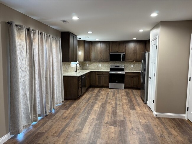 Building Photo - 28717 Woodland