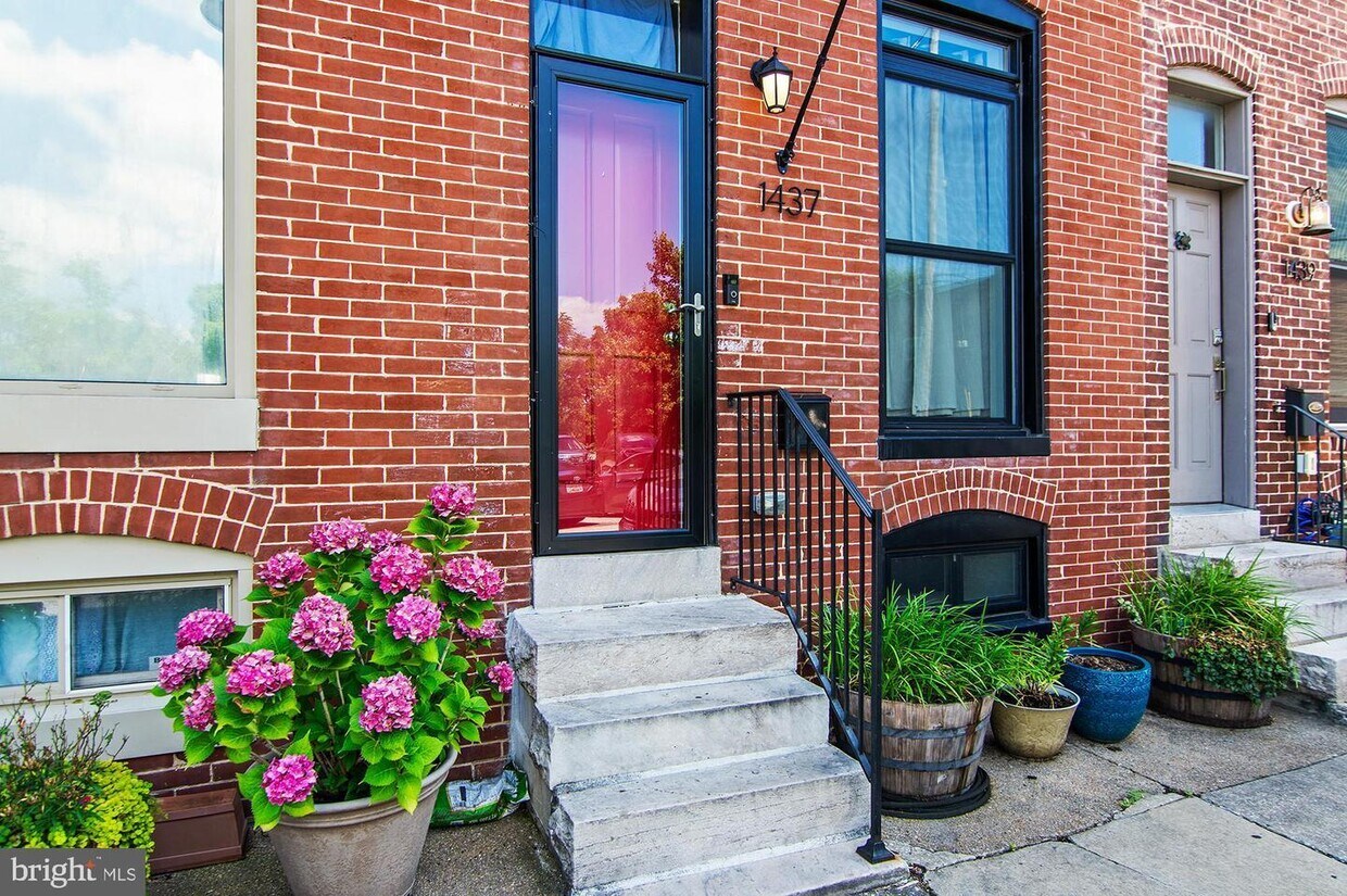 Primary Photo - 1437 Lowman St
