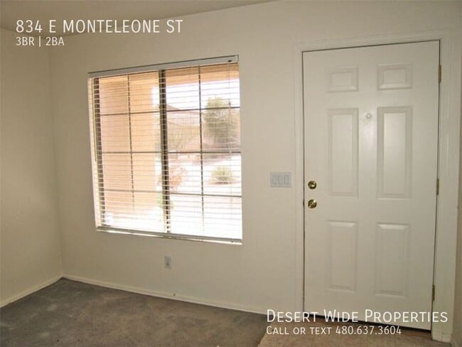 Building Photo - 834 E Monteleone St