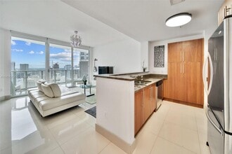 Building Photo - 300 S Biscayne Blvd