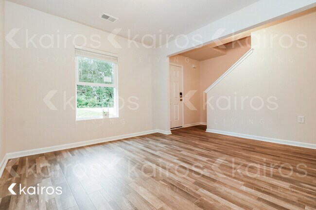 Foto del edificio - 1257 Camp Viking Rd