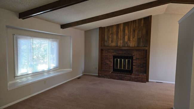 Building Photo - 4020 Thundercloud Dr