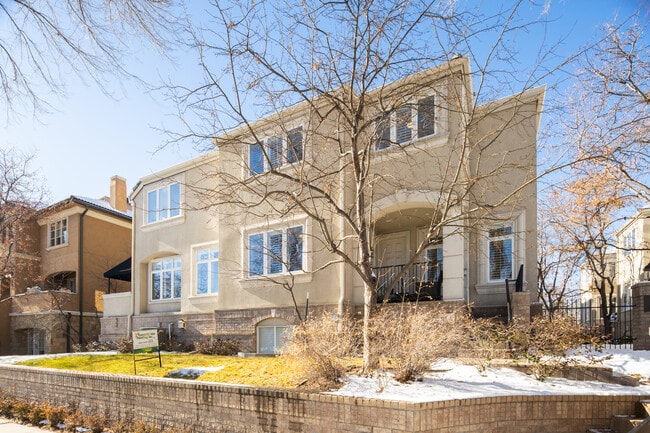Building Photo - 335 Josephine St