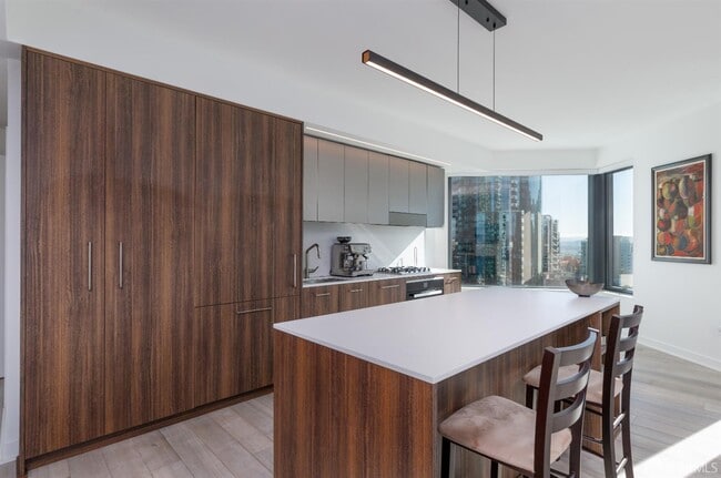 Foto del edificio - 280 Spear St