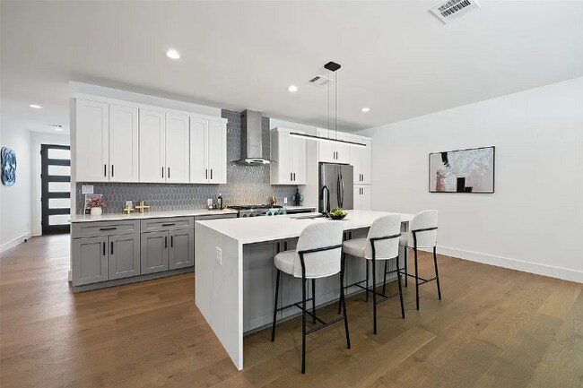 Foto del edificio - 3705 Wilson St