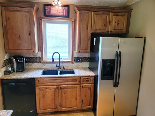 Foto del edificio - 5814 44th Ave NW