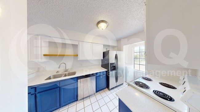 Foto del edificio - 8108 Foxfire Ln