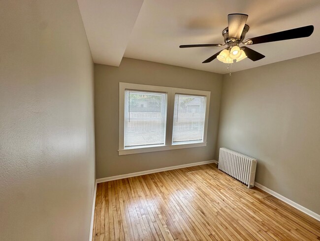 Foto del edificio - 2494 Saint Johns Ave