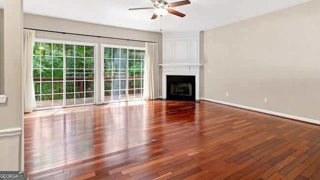 Foto del edificio - 3389 Lathenview Ct
