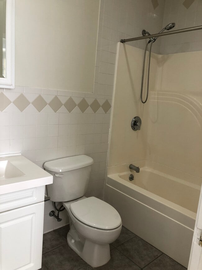 Building Photo - 91 Prospect St