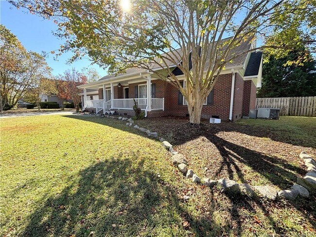 Foto del edificio - 6712 Jacobs Creek Cir